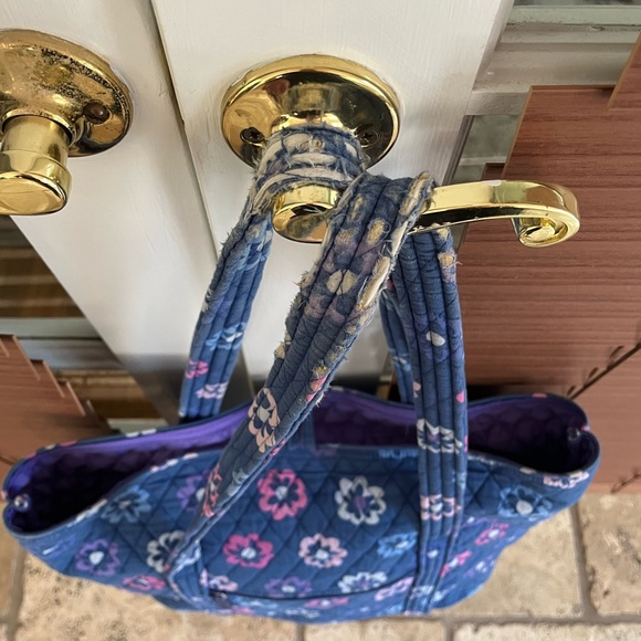 Vera Bradley Ellie Flowers Tote - Picture 4 of 5